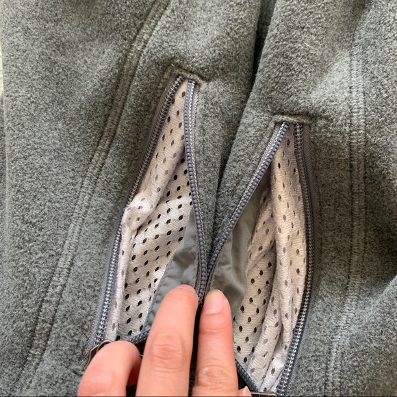 Patagonia Fleece Gray Vest✨ - Picture 3 of 9